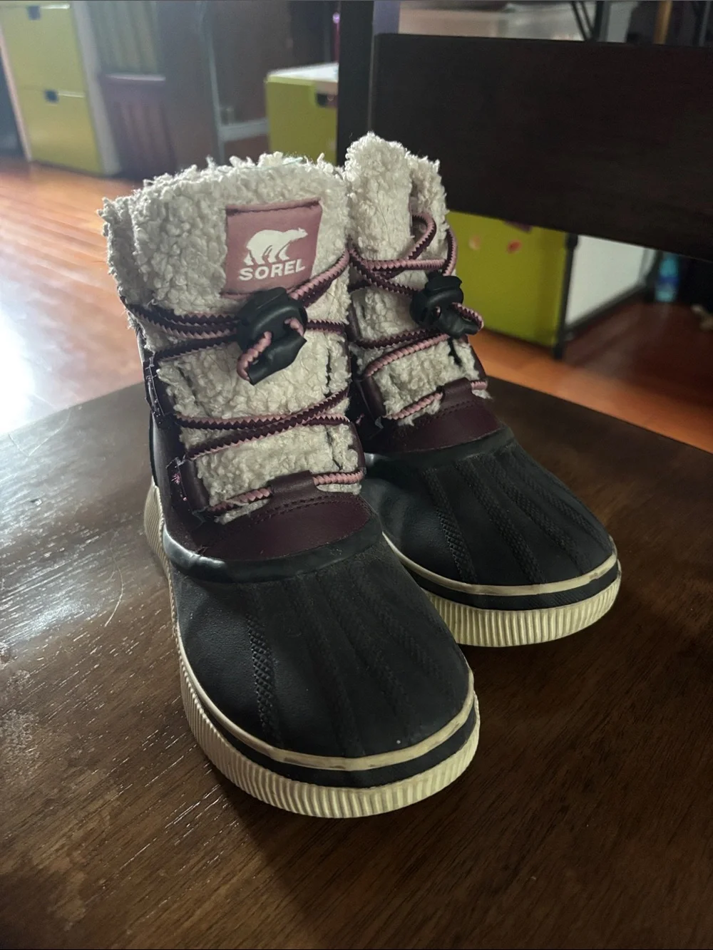 Size four girls winter boots - Sorel.